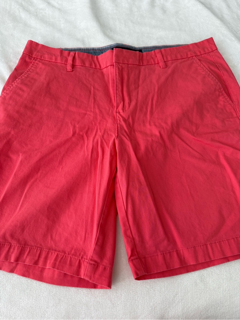 Tommy Hilfiger Women’s Chino coral Shorts Size 12 E06